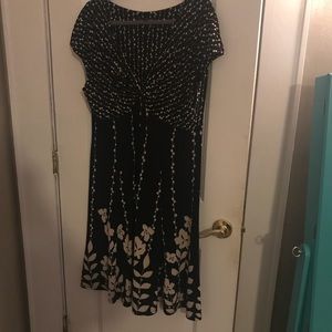Size 16, pretty Jones New York dress